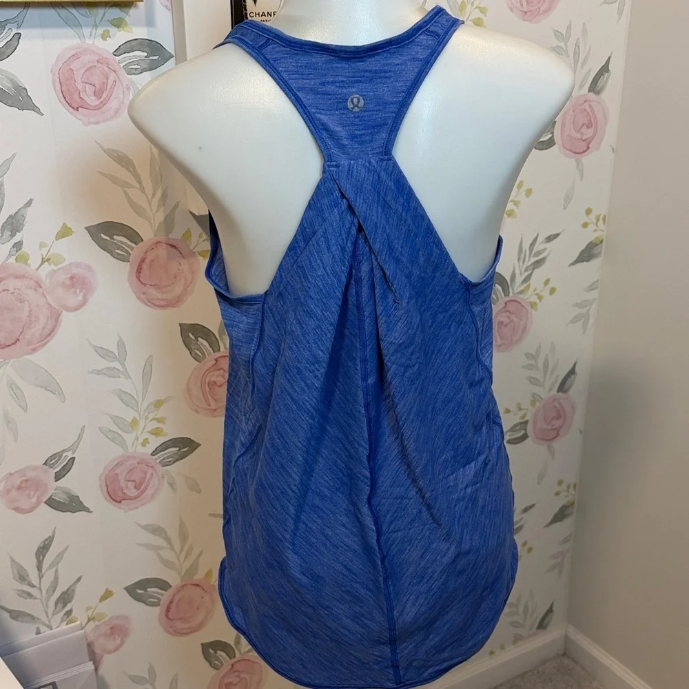 Lululemon Essential Tank Heathered Jet Stream
